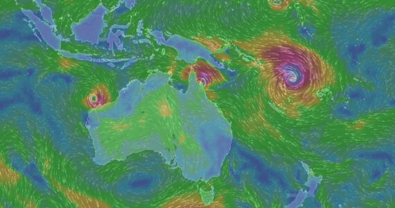 Cyclone close to New Zealand
