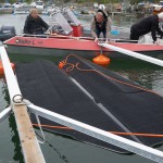 Nynäshamns båtklubb lägger ut skrovdukar