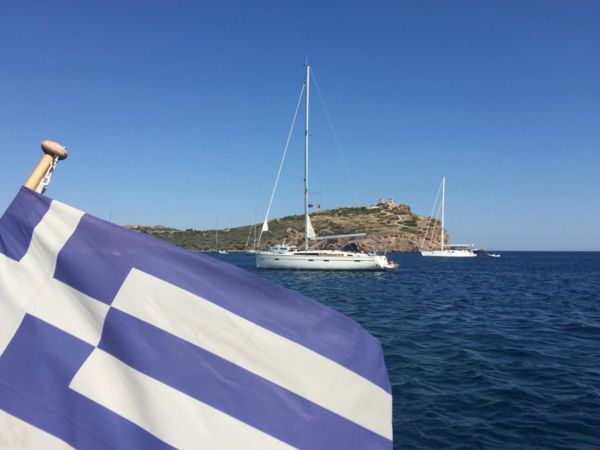 Eskader i Grekland med Qvinna Ombord