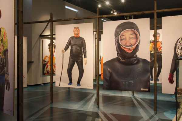 Möt dykarkvinnorna på Sjöfartsmuseet Akvariet