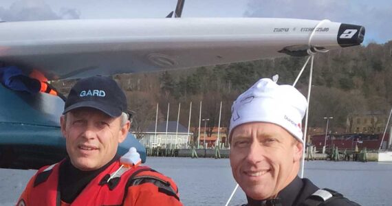 Mikael Hinnerson, SSRS, och Richard Holm, Svenska kanotförbundet, deltog i en sjöräddningsövning i Göteborgs skärgård på torsdagen.