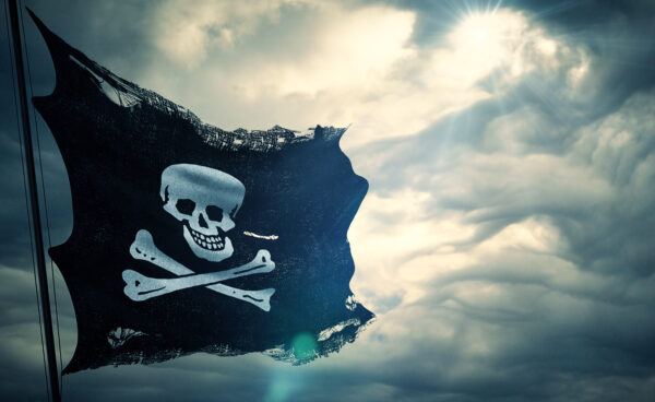 Pirater frigav turkisk besättning