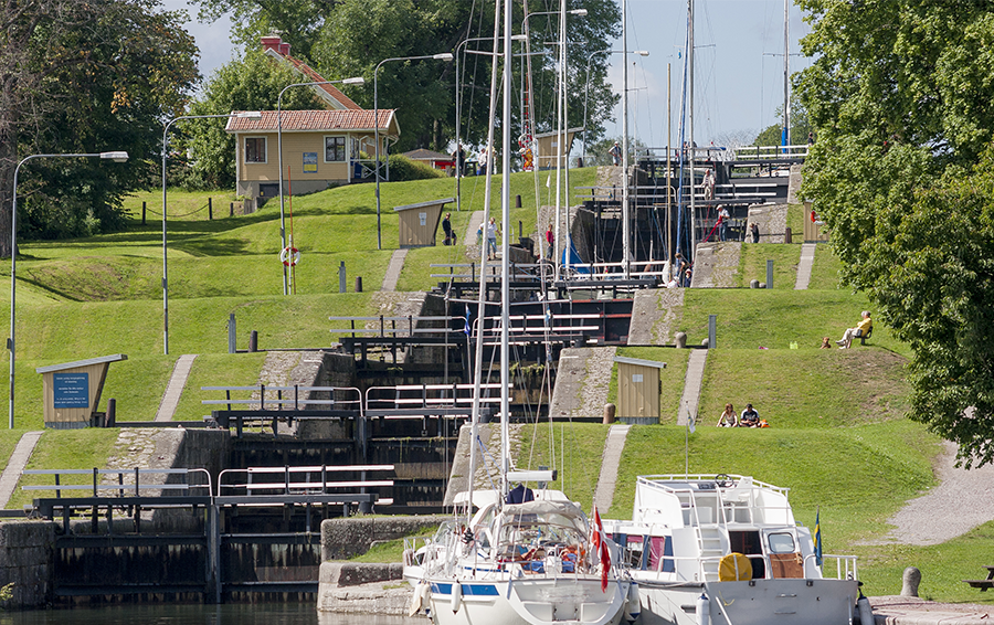 Nya regler för sjötrafiken på Göta kanal | På Kryss